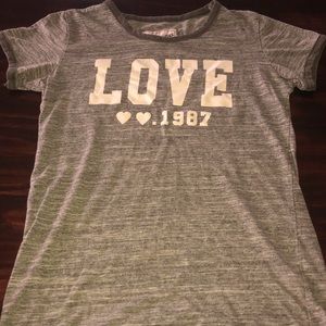 grey and white t-shirt